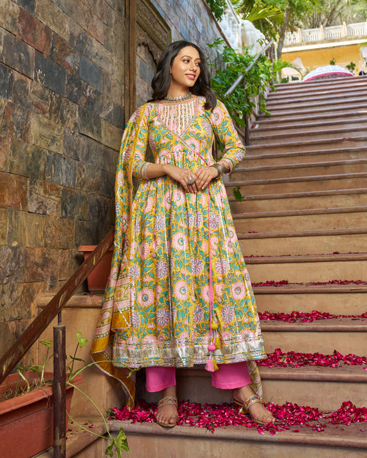 Falak Handblock Cotton Gotapatti Suit Set