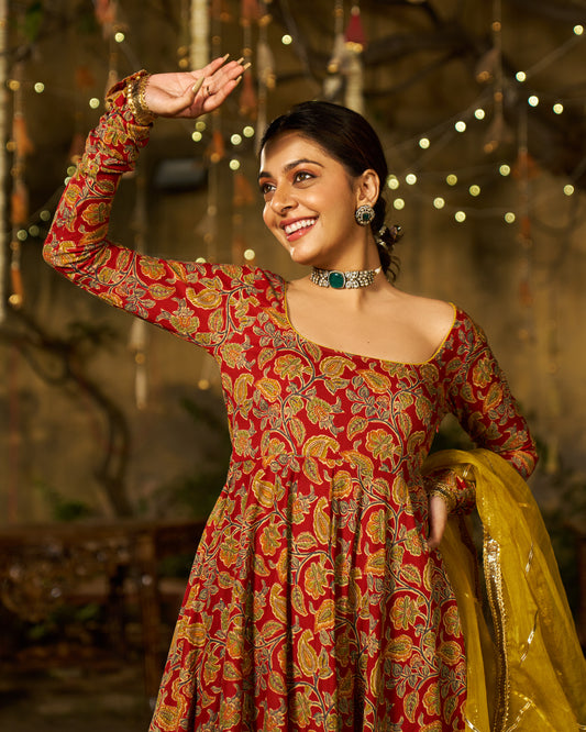 Kira Handblock Cotton Gotapatti Suit Set
